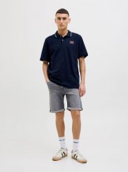 Jack & Jones Szorty dżinsowe w kolorze szarym rozmiar: XXL. Szare szorty męskie Jack & Jones, z jeansu, bez kołnierzyka. Za 92.42 zł.