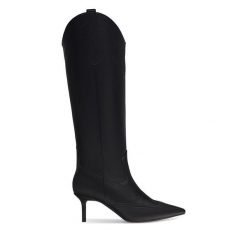 Kowbojki Nine West. Czarne kozaki damskie Nine West, bez obcasa, na szpilce. Za 329.99 zł.