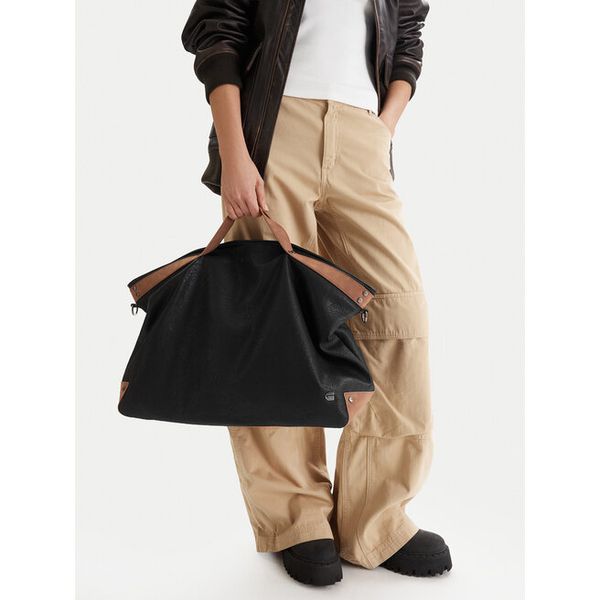 Torba weekendowa G-Star Raw. Czarne torebki klasyczne damskie G-Star Raw, bez wzorów, bez dodatków. Za 279.99 zł.