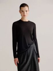Josephine & Co Sweter "Lili" w kolorze ciemnobrązowym rozmiar: XL. Brązowe swetry klasyczne damskie Josephine & Co, xl, prążkowane, bez kołnierzyka. Za 152.99 zł.