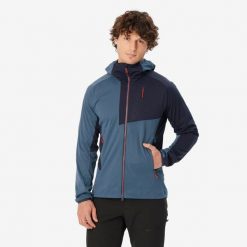 Kurtka softshell Alpinism Light męska. Czerwone kurtki męskie QUECHUA, l, bez wzorów, z materiału, z kapturem. Za 249.99 zł.