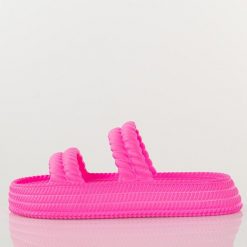 Lekkie piankowe fuksja klapki damskie DiA 51-001. Czerwone klapki damskie DiA, bez wzorów, z dresówki, bez obcasa, na platformie. Za 79.00 zł.