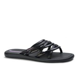 Klapki damskie Ipanema 83606 MEUSOL SLIDE FEM. Czarne klapki damskie Ipanema, bez wzorów, z materiału, bez obcasa. Za 55.00 zł.