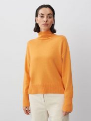 Someday Sweter "Tulia" w kolorze pomarańczowym rozmiar: 42. Pomarańczowe golfy damskie Someday, bez kołnierzyka. Za 175.67 zł.