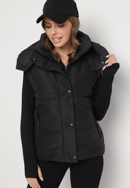 Czarna Kamizelka Dwustronna z Kapturem i Pikowanymi Przeszyciami Dolothis. Czarne kamizelki damskie Born2be, m, z jeansu. Za 129.99 zł.