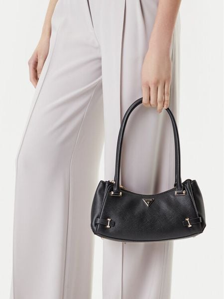 Guess Torebka Rosalba HWZG96 57170 Czarny. Czarne torebki klasyczne damskie Guess, z aplikacjami, ze skóry, bez dodatków. Za 309.99 zł.