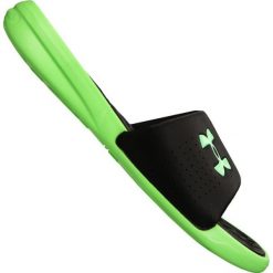Klapki Under Armour Playmaker Fix M 3000061-004. Czarne klapki i japonki męskie Under Armour. W wyprzedaży za 169.00 zł.