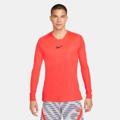 Koszulka Termoaktywna piłkarska męska Nike Dry Park First Layer. Czerwone bielizna termoaktywna męska Nike, m, bez wzorów, z materiału. Za 125.55 zł.