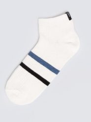 BIG STAR Skarpety w kolorze kremowym rozmiar: 39-42. Brązowe skarpetki męskie Big Star, bez wzorów, ze splotem. Za 19.99 zł.