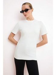 Trendyol Koszulka w kolorze kremowym rozmiar: M. Brązowe bluzki damskie Trendyol, m, bez wzorów, z bawełny, bez kołnierzyka. Za 52.99 zł.