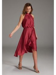 SWING Sukienka w kolorze czerwonym rozmiar: 32. Czerwone sukienki damskie Swing, bez wzorów, z asymetrycznym kołnierzem, bez ramiączek, midi, asymetryczne. Za 190.18 zł.