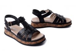 RIEKER W0853-00 black, sandały damskie. Czarne sandały damskie Rieker, bez wzorów, bez obcasa. Za 279.93 zł.