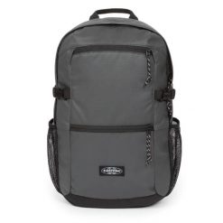Plecak z kieszenią na bidon i pokrowcem na laptopa Eastpak. Szare plecaki damskie Eastpak, bez wzorów, z materiału, biznesowe. Za 286.50 zł.