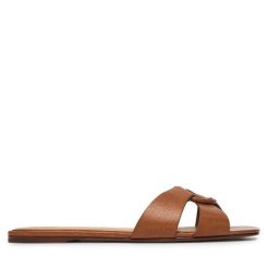 Klapki Polo Ralph Lauren. Brązowe klapki damskie Polo Ralph Lauren, bez wzorów, bez obcasa. Za 1,499.00 zł.