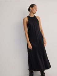 Sukienka midi z tkaniny NAIA - czarny. Czarne sukienki damskie Reserved, l, bez wzorów, z tkaniny, bez kołnierzyka, bez ramiączek, midi, rozkloszowane. Za 219.99 zł.