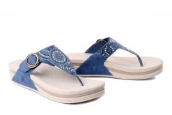 RIEKER V1465-14 blue, klapki japonki damskie. Niebieskie klapki damskie Rieker, bez wzorów, bez obcasa. Za 349.90 zł.