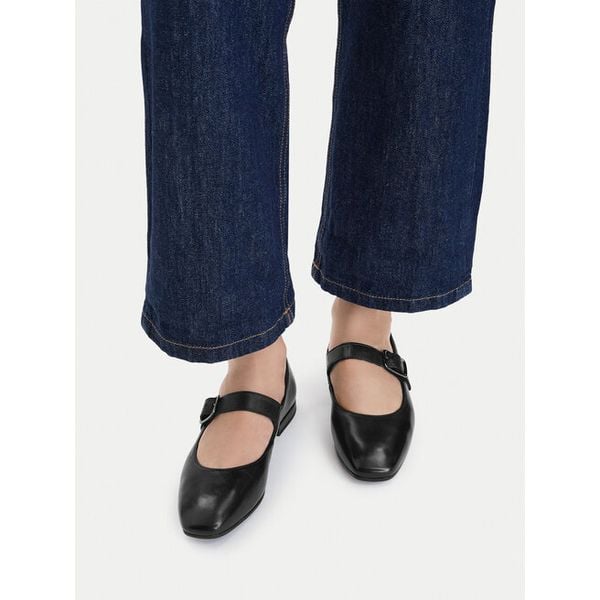 Baleriny Lasocki. Czarne baleriny damskie Lasocki, bez wzorów, bez obcasa. Za 169.99 zł.
