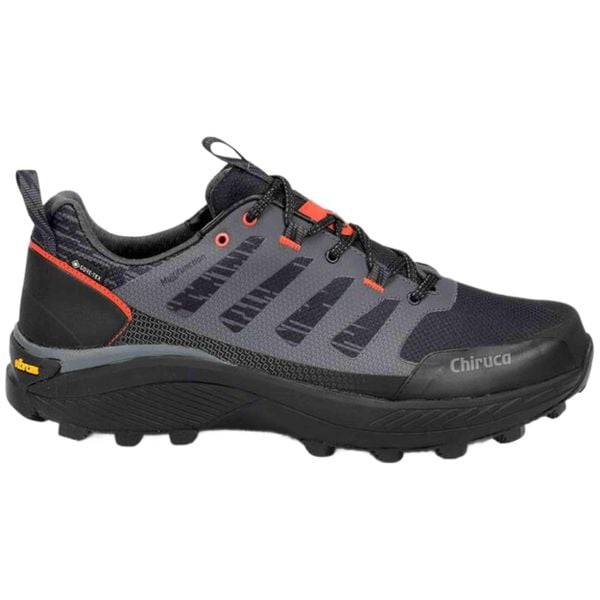 Buty trekkingowe Chiruca Cenote 08. Szare buty trekkingowe męskie Chiruca, z gore-texu, bez zapięcia, trekkingowe, gore-tex. Za 715.20 zł.