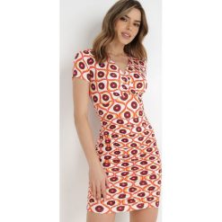 Pomarańczowa Sukienka Kephippe. Brązowe sukienki damskie Born2be, l, bez wzorów, bez kołnierzyka, bez ramiączek, mini, dopasowane. W wyprzedaży za 135.99 zł.