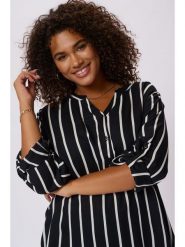 KAFFE curve Bluzka w kolorze czarno-białym rozmiar: 48. Czarne bluzki damskie KAFFE curve, s, bez wzorów, z wiskozy, klasyczne, bez kołnierzyka, bez ramiączek. Za 91.34 zł.