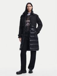 Desigual Płaszcz zimowy Estocolmo 24WWEW92 Czarny Regular Fit. Czarne płaszcze damskie Desigual, na zimę, s, bez wzorów, z syntetyku. Za 829.99 zł.