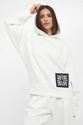 Bluza damska z logo Verite MMC STUDIO. Bluzy bez kaptura damskie MMC STUDIO, uniwersalny. Za 699.00 zł.