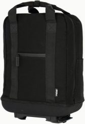 System – torba na bagażnik / plecak „Metro Backpack”. Czarne plecaki męskie ATRAN VELO, bez wzorów, z gumy. Za 374.05 zł.