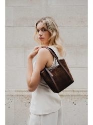 Maison héritage PARIS Skórzana torebka "Olmo" w kolorze brązowym - 26 x 23 x 10 cm rozmiar: onesize. Brązowe torebki klasyczne damskie maison héritage PARIS, bez wzorów, z materiału, bez dodatków. Za 367.95 zł.