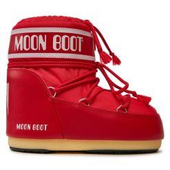 Śniegowce Moon Boot. Czerwone buty zimowe męskie Moon Boot, bez zapięcia. Za 759.99 zł.