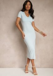 Jasnoniebieska Sukienka Bodycon o Dopasowanym Kroju z Dekoltem w V Efrerina. Niebieskie sukienki damskie Renee, na co dzień, l, bez wzorów, z jeansu, eleganckie, bez kołnierzyka, bez ramiączek, midi, bodycon. W wyprzedaży za 103.99 zł.