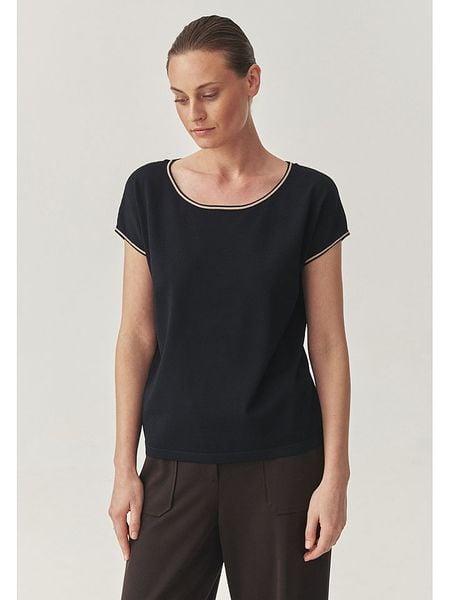 TATUUM Bluzka "Soral" w kolorze czarnym rozmiar: L. Niebieskie bluzki damskie Tatuum, l, bez wzorów, bez kołnierzyka, bez ramiączek. Za 105.95 zł.