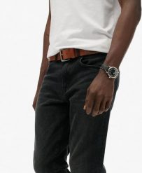 Superdry Jeansy Vintage Slim Straight z Bawełny Organicznej Worn Black. Czarne jeansy męskie Superdry. Za 408.75 zł.