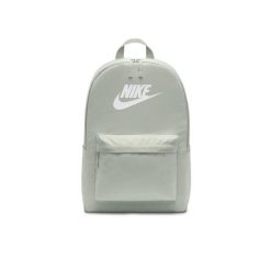 Plecak sportowy nike HERITAGE. Zielone plecaki damskie Nike, bez wzorów, sportowe. Za 159.00 zł.