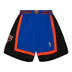 Szorty New York Knicks Authentic 1996/97. Niebieskie szorty damskie Mitchell & Ness, bez wzorów, z poliesteru. Za 642.50 zł.