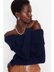 Trendyol Sweter w kolorze czarnym rozmiar: S. Czarne swetry klasyczne damskie Trendyol, s, bez kołnierzyka. Za 65.99 zł.