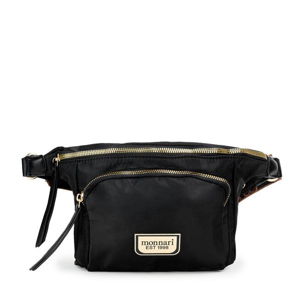 Torebka Monnari. Czarne listonoszki damskie Monnari, bez wzorów, bez dodatków. Za 229.99 zł.