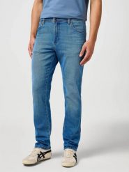 MESKIE SPODNIE WRANGLER TEXAS SLIM HERITAGE HAZE 112362473. Spodnie materiałowe męskie Wrangler, bez wzorów, z jeansu. Za 219.99 zł.