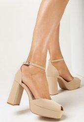 Ciemnobeżowe Sandały na Słupku i Platformie z Noskiem Peep Toe Jelesia. Brązowe sandały damskie Born2be, bez wzorów, bez obcasa, na obcasie. Za 54.99 zł.