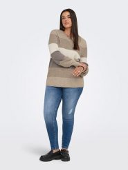 ONLY Sweter w kolorze jasnobrązowo-beżowym rozmiar: M-46/48. Brązowe swetry klasyczne damskie Only, m, bez kołnierzyka. Za 123.25 zł.