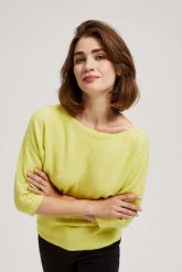 Sweter z rękawem 3/4 limonkowy. Swetry klasyczne damskie MOODO, l, z elastanu, bez kołnierzyka. W wyprzedaży za 54.99 zł.