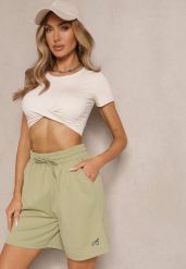 Zielone Sportowe Szorty Typu Bermudy z Kieszeniami Terinia. Zielone spodenki sportowe damskie Renee, l, trekkingowe. Za 34.99 zł.