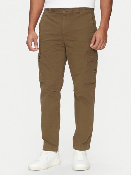 BOSS Spodnie materiałowe Sisla-8 50530599 Khaki Regular Fit. Brązowe spodnie materiałowe męskie Boss, bez wzorów, z bawełny. Za 319.99 zł.