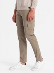 Spodnie męskie cargo STRAIGHT LEG z kieszeniami zapinanymi na zamek – khaki V3 OM-PACG-0204 - XXL. Brązowe spodnie materiałowe męskie Ombre Clothing, bez wzorów, z bawełny, eleganckie. Za 149.99 zł.