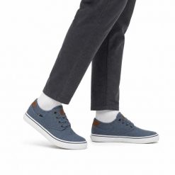 Buty męskie trampki sportowe Wrangler CALYPSO DERBY C MEN LOW. Niebieskie trampki i tenisówki męskie Wrangler, bez wzorów, z jeansu, bez zapięcia. Za 179.00 zł.