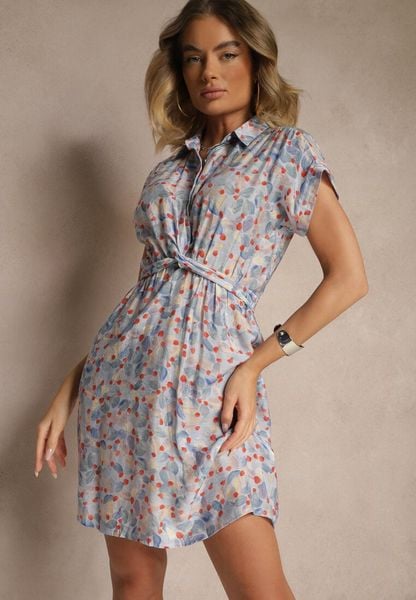 Niebieska Sukienka Taliowana z Wiskozą i Ozdobnym Paskiem Delyase. Niebieskie sukienki damskie Renee, na co dzień, m, bez wzorów, z wiskozy, eleganckie, bez kołnierzyka, bez ramiączek, mini, kopertowe. Za 64.99 zł.