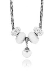 CHARM'S Srebrny naszyjnik z charmsami i zawieszką - dł. 45 cm rozmiar: onesize. Białe naszyjniki damskie CHARM'S, srebrne. Za 386.53 zł.