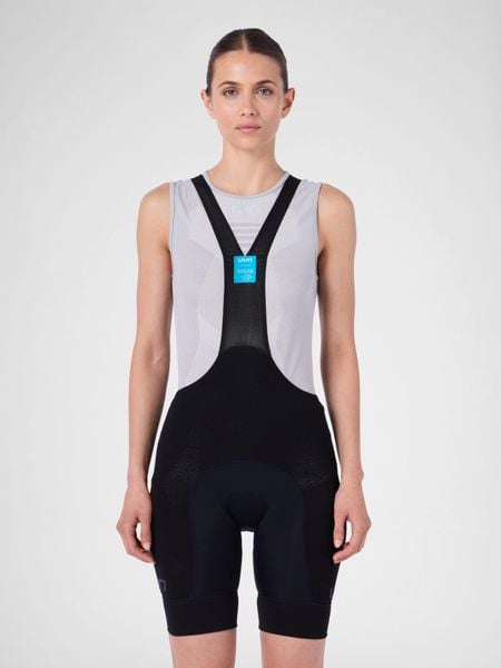 Spodenki rowerowe damskie UYN Ridemiles B026. Czarne spodenki sportowe damskie UYN, m, z elastanu, rowerowe. Za 349.99 zł.