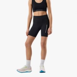 Krótkie legginsy trening junior Swedemount Core Pocket Tights Short. Czarne legginsy damskie SWEDEMOUNT, m, bez wzorów, z materiału. Za 79.99 zł.