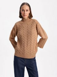 BGN Sweter w kolorze jasnobrązowym rozmiar: 40. Brązowe golfy damskie BGN, bez wzorów, ze splotem, bez ramiączek. Za 114.17 zł.