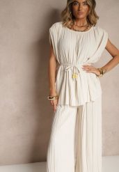 Beżowy Komplet Spodnie o Szerokim Kroju i Bluzka z Usztywnioną Linią Ramion Nilamira. Brązowe spodnie materiałowe damskie Renee, bez wzorów, eleganckie. Za 129.99 zł.